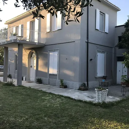 Ripari Di Giobbe 招待所 奥托纳